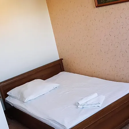 住宿加早餐酒店 卡尼亚客房旅馆