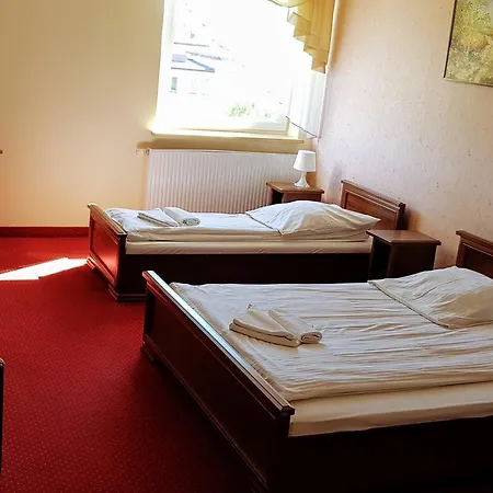 卡尼亚客房旅馆 Przodkowo